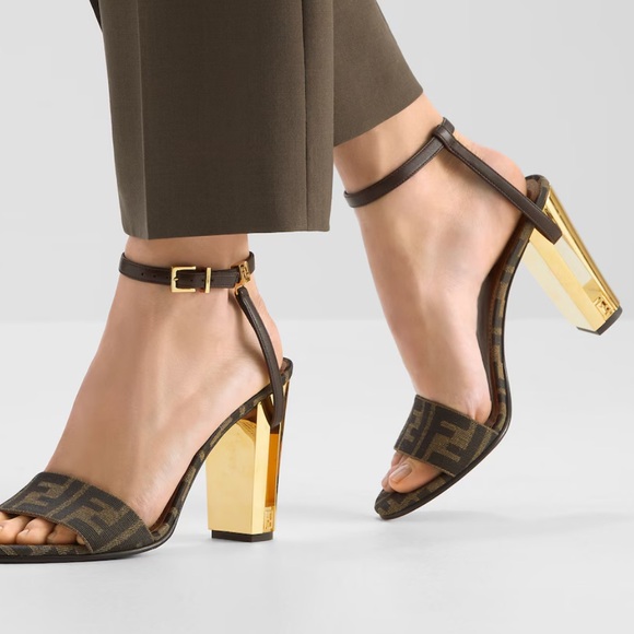 Fendi Shoes Jacquard FF Ankle-Strap Pumps Heels 40-10 HTF - Picture 1 of 16